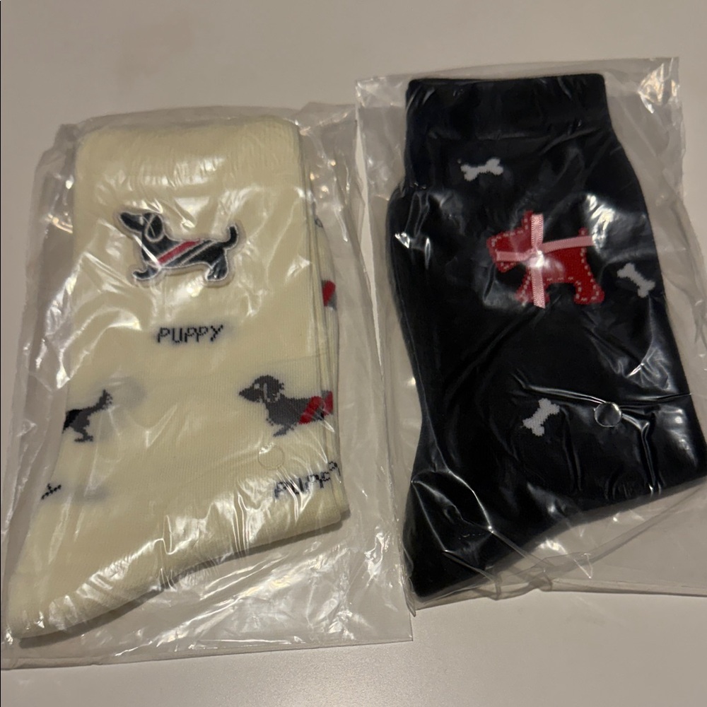 Puppy Design Women’s Socks - Cream and Black